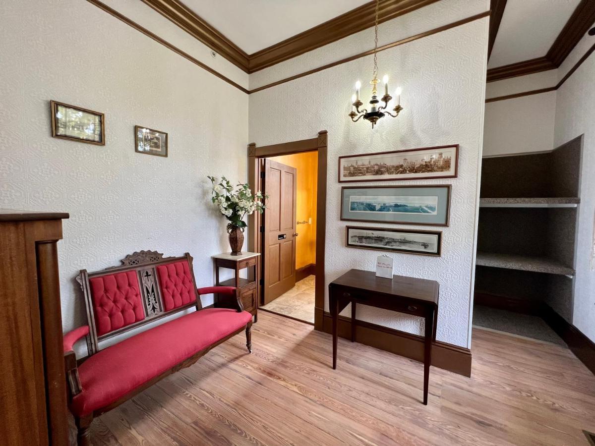 1001 Nights Historic Bed And Breakfast Adults Only Сент-Огастин Экстерьер фото